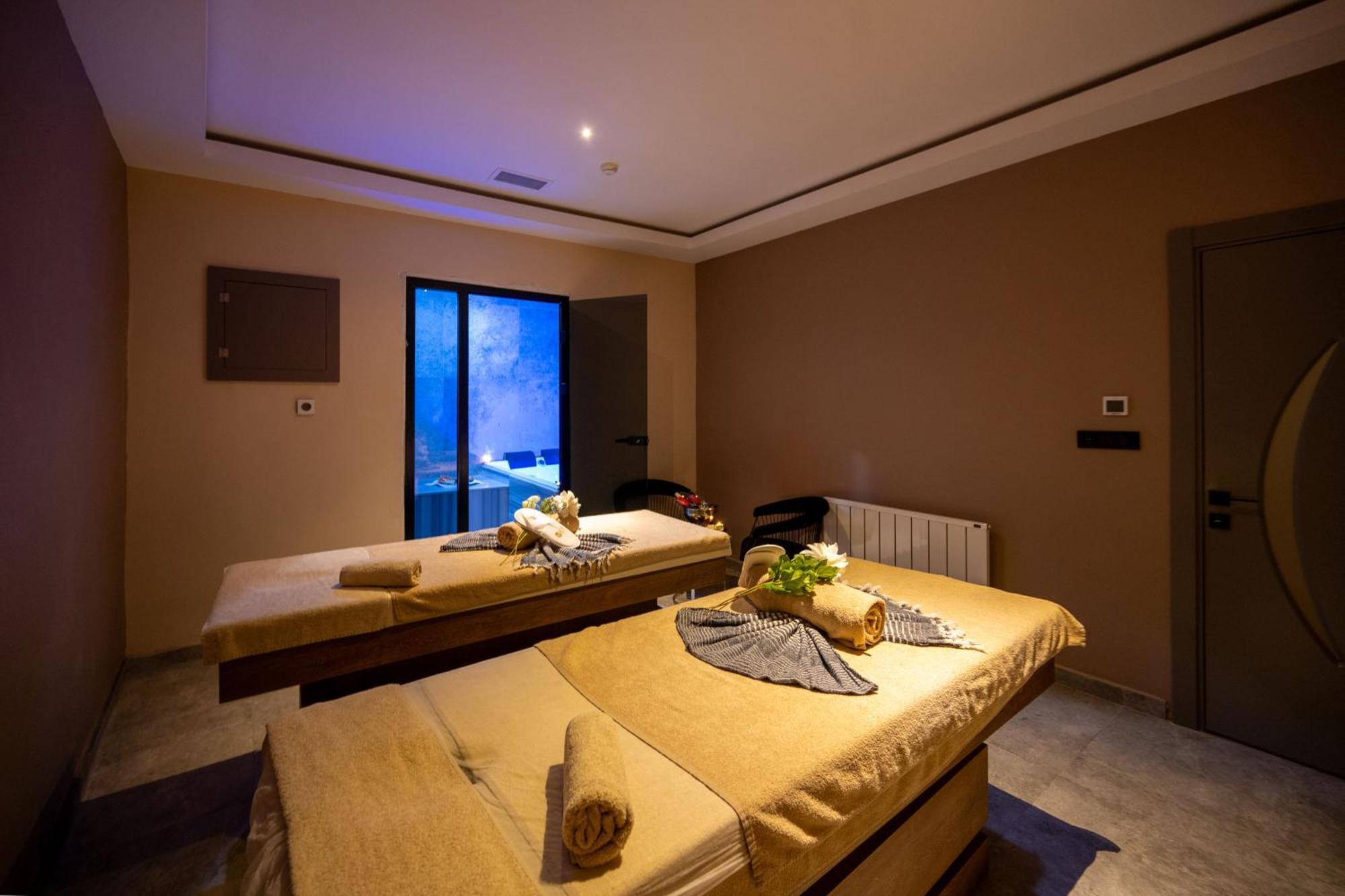 Vess Hotel Istanbul Ngoại thất bức ảnh